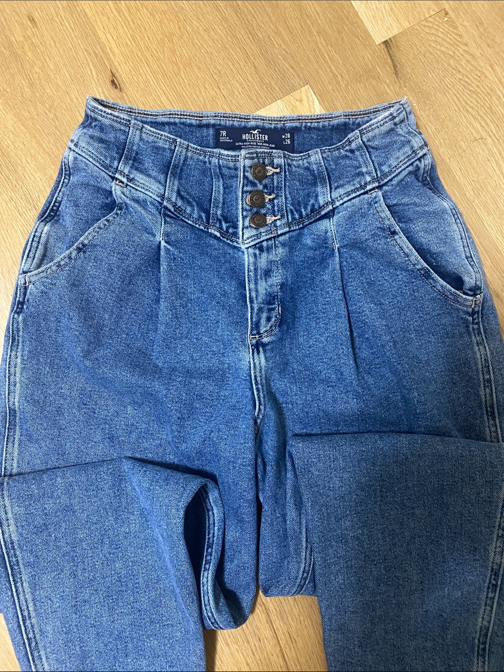 hollister ultra high rise 80s mom jean vintage stretch woman size 7 R w 28, l 26 - Picture 3 of 6